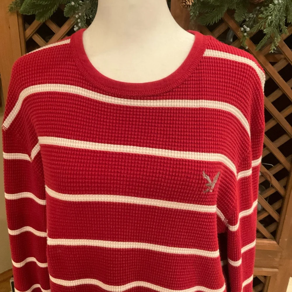 American Outfitters Vintage Fit Red Striped Waffle Knit Long Sleeve Top Men’s XL